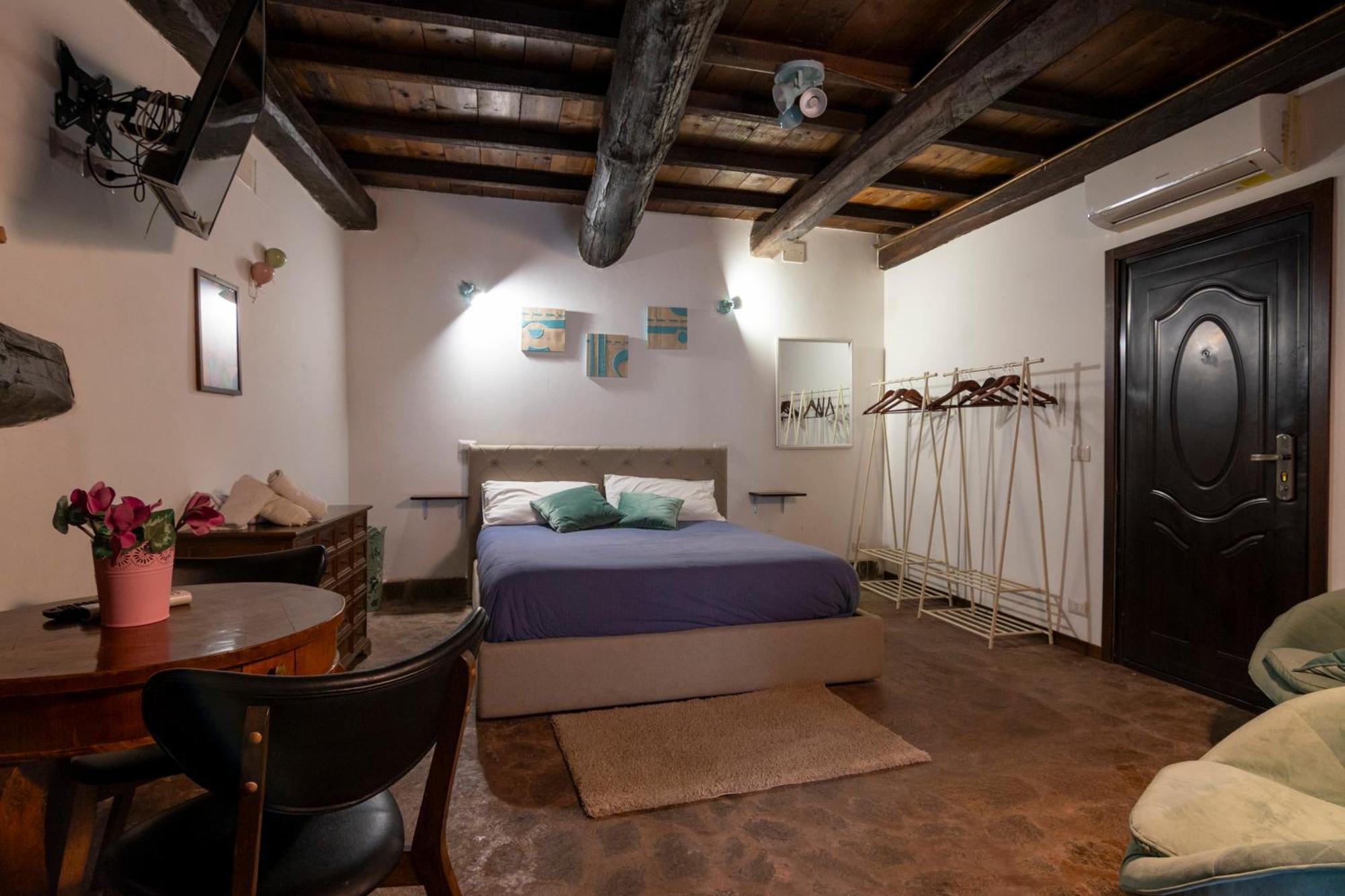 Maison della Cattedrale Sutri Esterno foto